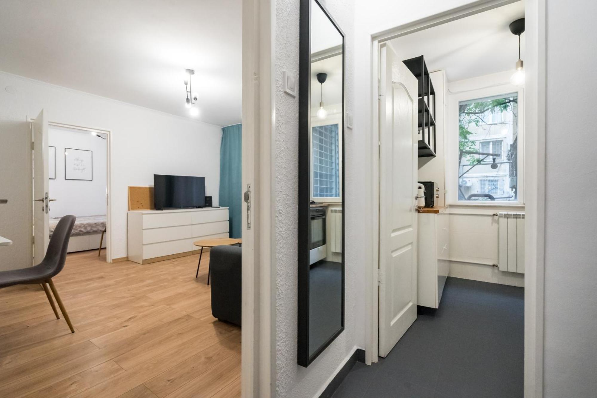 Ultracentral Cozy Apartment Bucharest Exterior photo