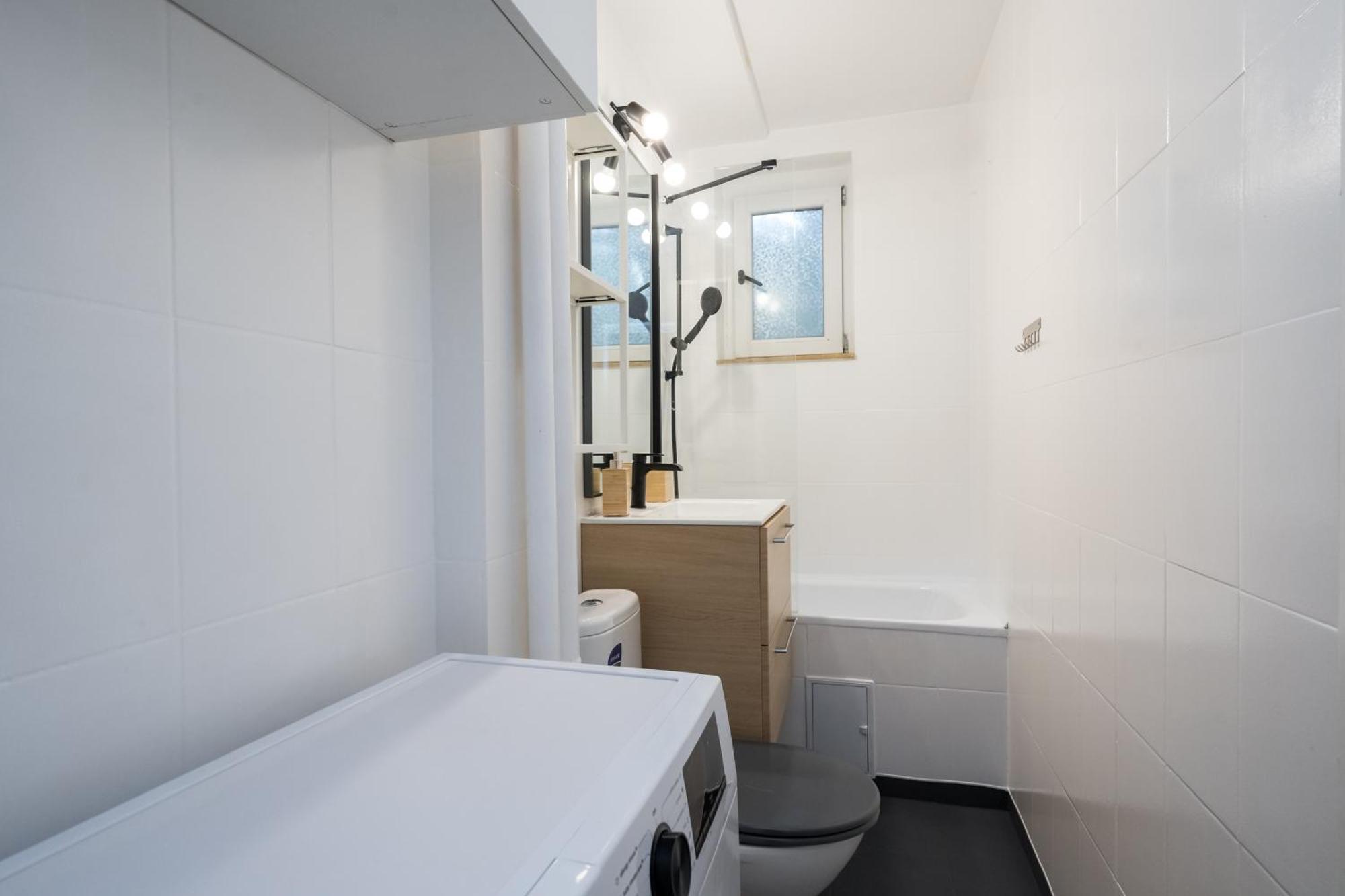 Ultracentral Cozy Apartment Bucharest Exterior photo