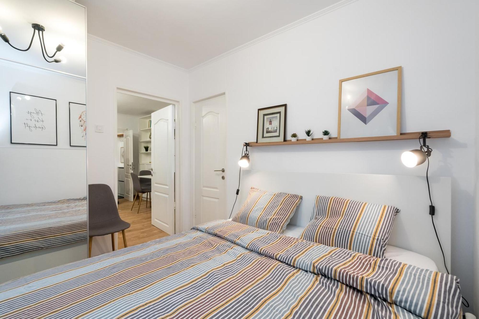 Ultracentral Cozy Apartment Bucharest Exterior photo