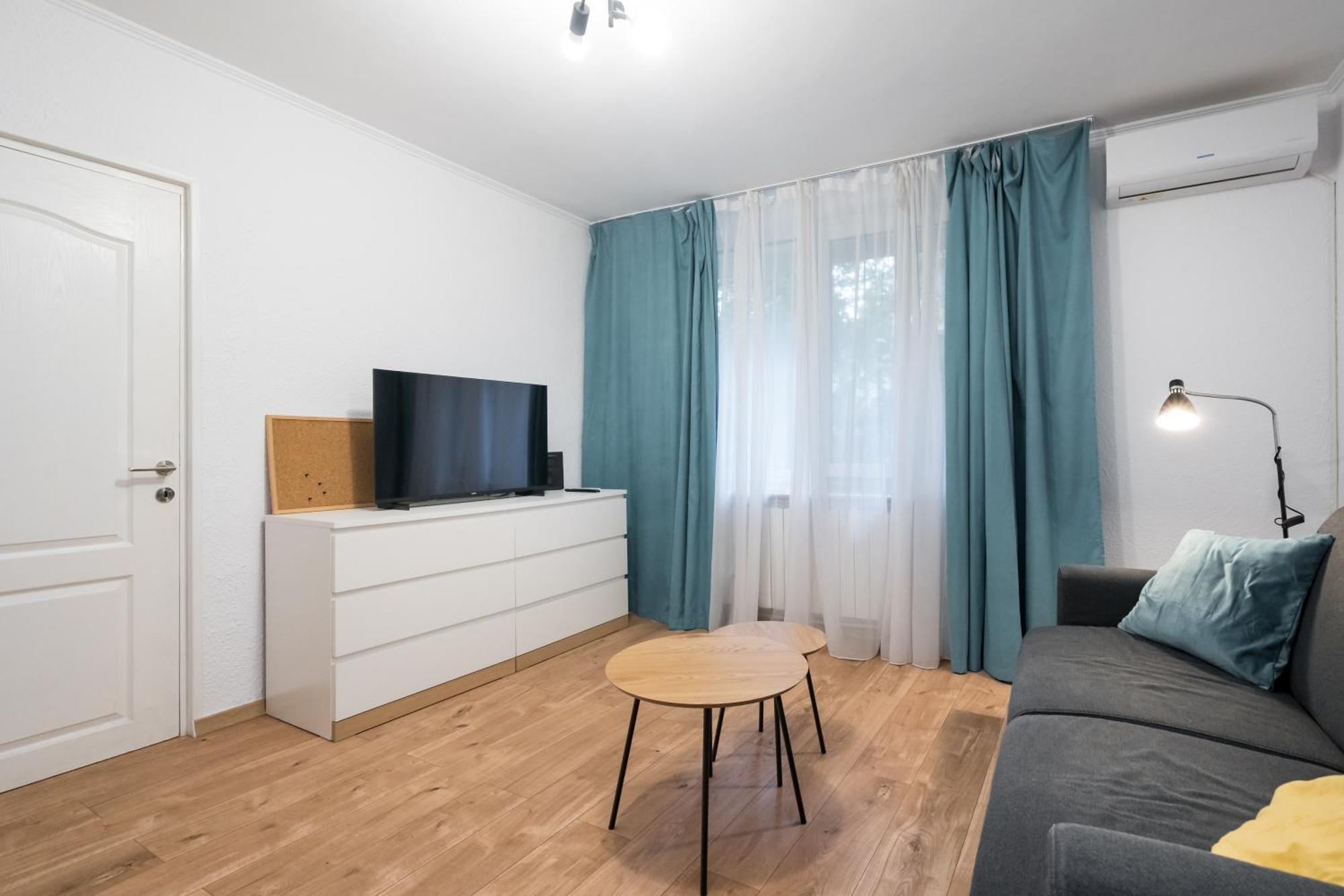 Ultracentral Cozy Apartment Bucharest Exterior photo